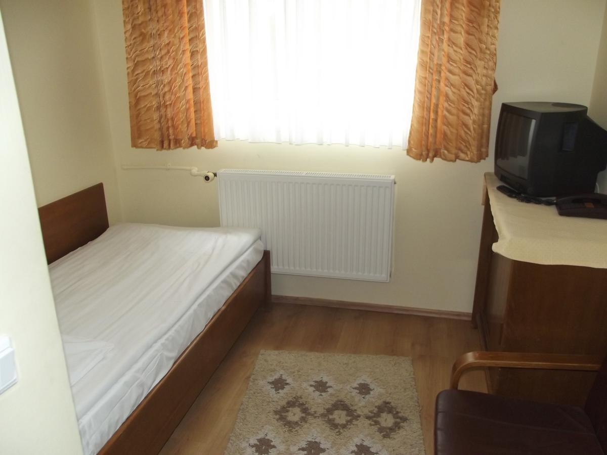 Osrodek Edukacji Ekologicznej Wilga Hotel Гожно Екстериор снимка